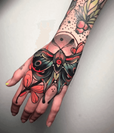 Incre Bles Tatuajes De Mano De Mariposa Para Hombres Y Mujeres Best