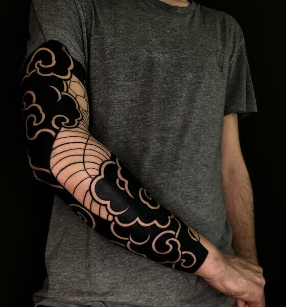 Blackwork Tattoos A Complete Guide With 85 Images  AuthorityTattoo