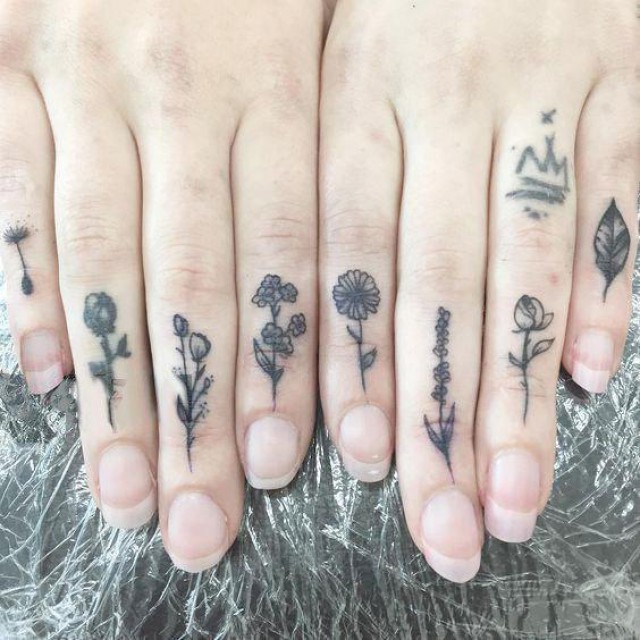 80 Inner & Side Finger Tattoos with Meaning for Men & Girls