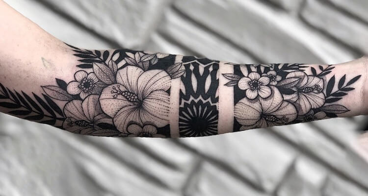 Sleeve tattoos Meaning types and styles  Skabash