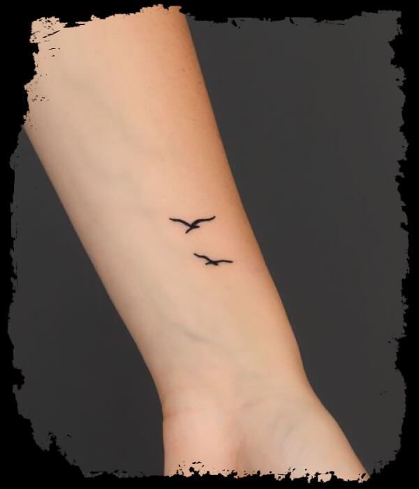 Bird-Hand-Tattoo