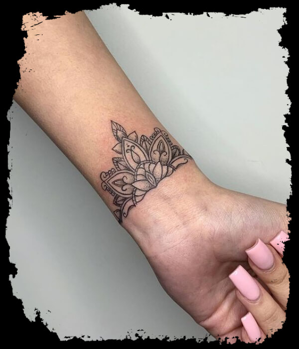 Mandala-Hand-Tattoo