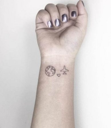 45 Delicate Minimalist Tattoo Ideas in 2024 | Trending Tattoo