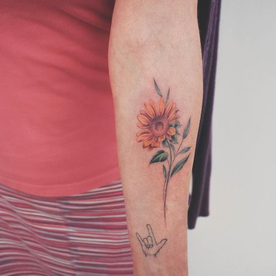 best Minimalist sunflower tattoo ink