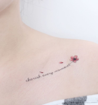 55 Most Attractive Collar Bone Tattoos Designs for Women