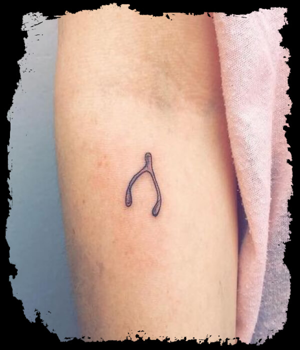 Wishbone-Tattoo