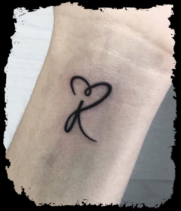 R-with-Heart-Letter-Tattoo