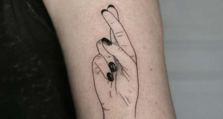 20 Stunning Crossed Finger Tattoo Ideas From Latest Styles
