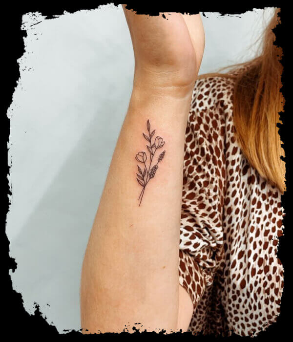 Flower-Bouquet-Tattoo-On-Wrist