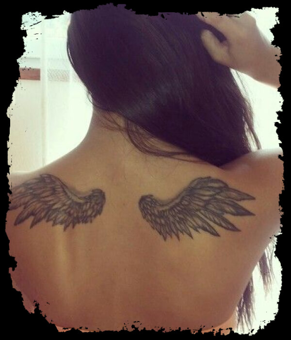 wings-tattoo-on-back-women 