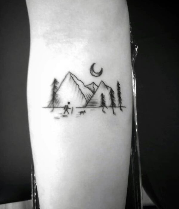 Hiking-Symbol-Tattoo