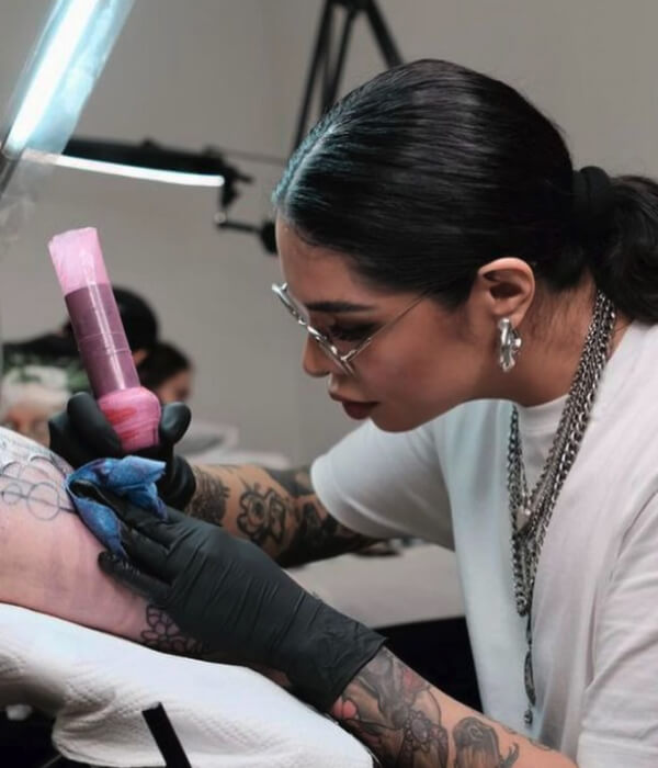 Lilian-Raya-Best-Tattoo-Artist-in-Mexico