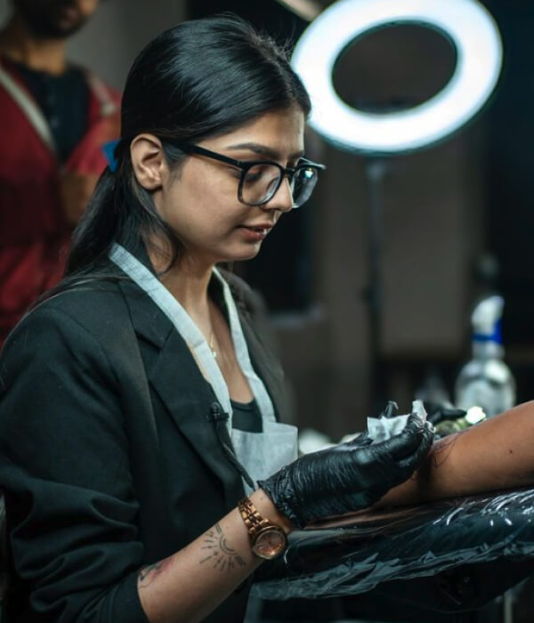 Sakshi-Panwar-Female-Tattoo-Artists-In-India