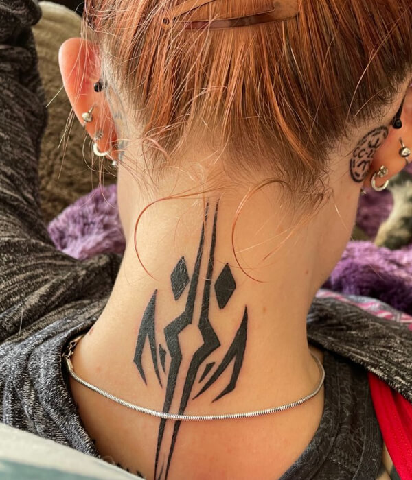 Star-Wars-Neck-Tattoo