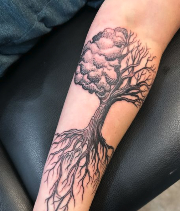 Tree-with-Roots-Tattoo