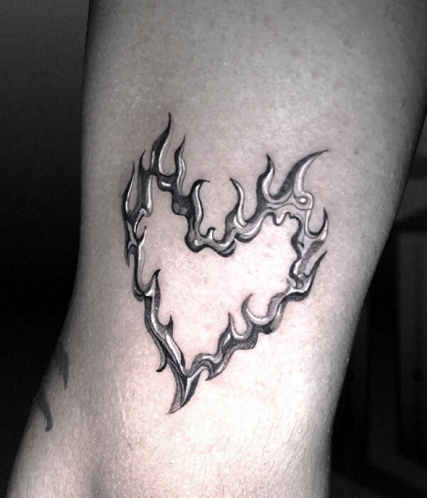 Black-Heart-Tattoo-Designs