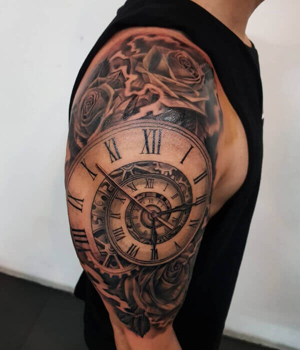 Clock-Tattoo