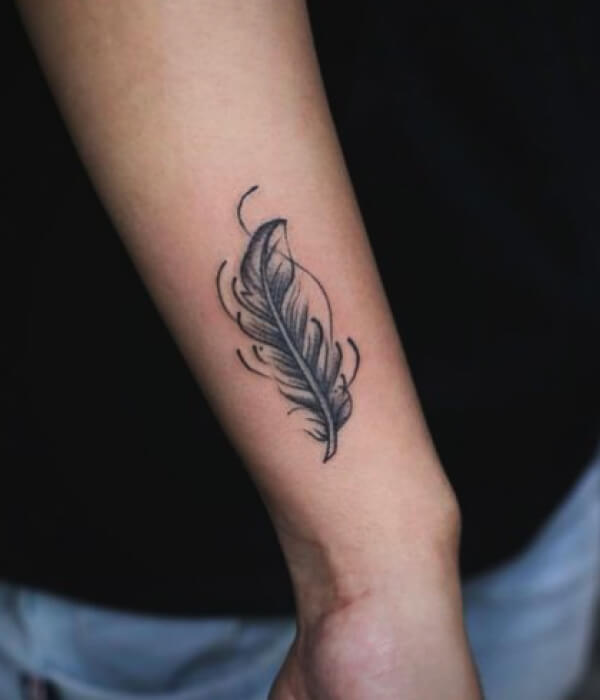 Feather-Arm-Tattoo