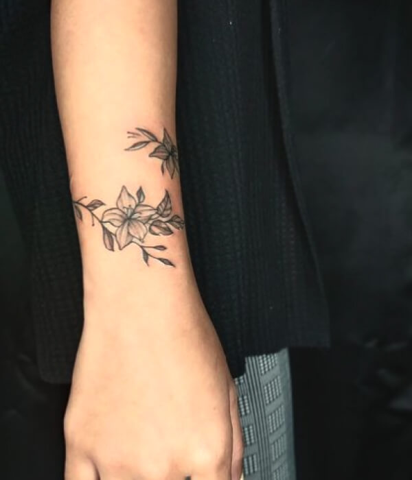 Flower-Bracelet-Tattoo