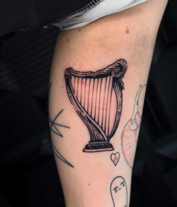 Harp-Tattoo