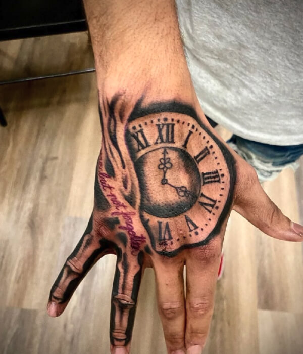 Outlaw-Clock-Tattoo