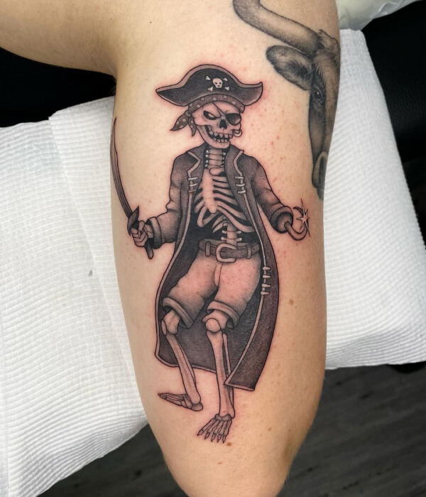 Outlaw-Pirate-Tattoo