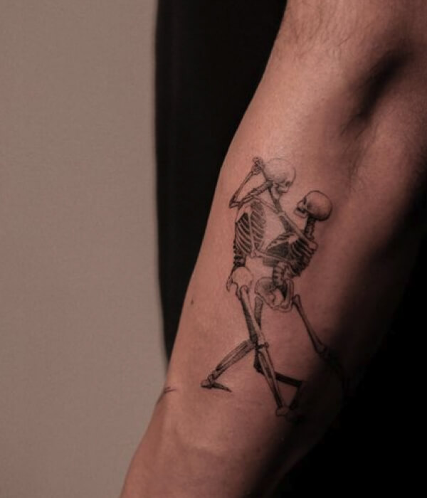 Skeletons-Fall-tattoo