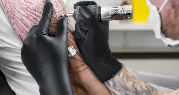 Best-Tattoo-Gloves-Provider