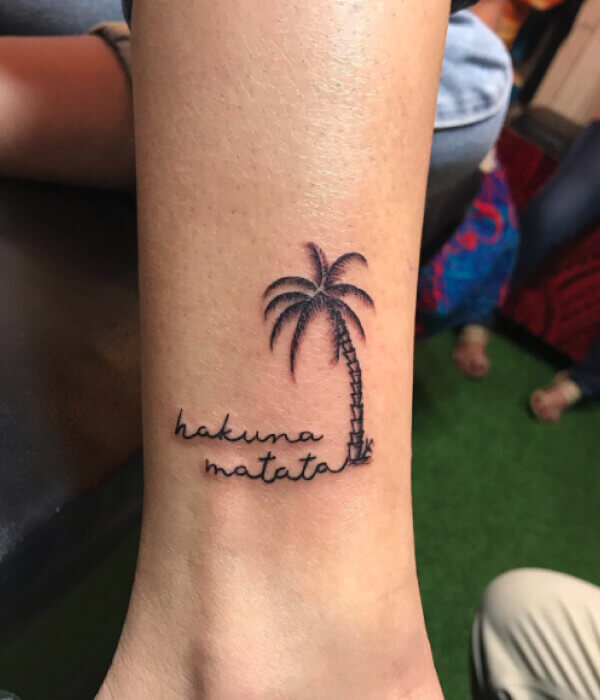 Hakuna-Matata-with-Palm-Tree