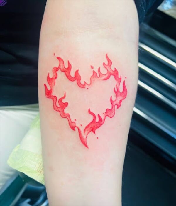 Flaming-Heart-tattoo