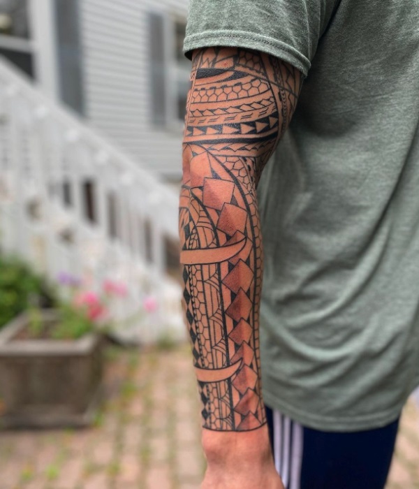 Polynesian-Forearm-Ocean-Waves-Tattoo