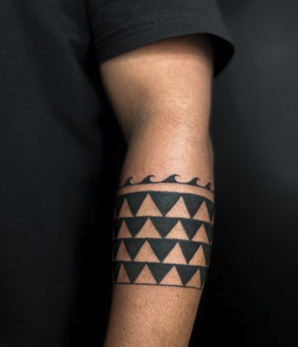 Polynesian-Forearm-Shark-Teeth-Tattoo