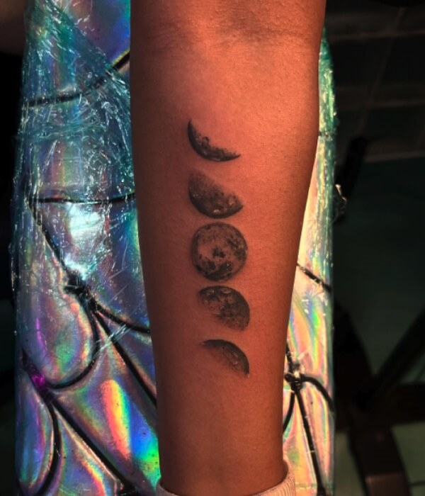 Lunar-Eclipse-Moon-Phase-Tattoo