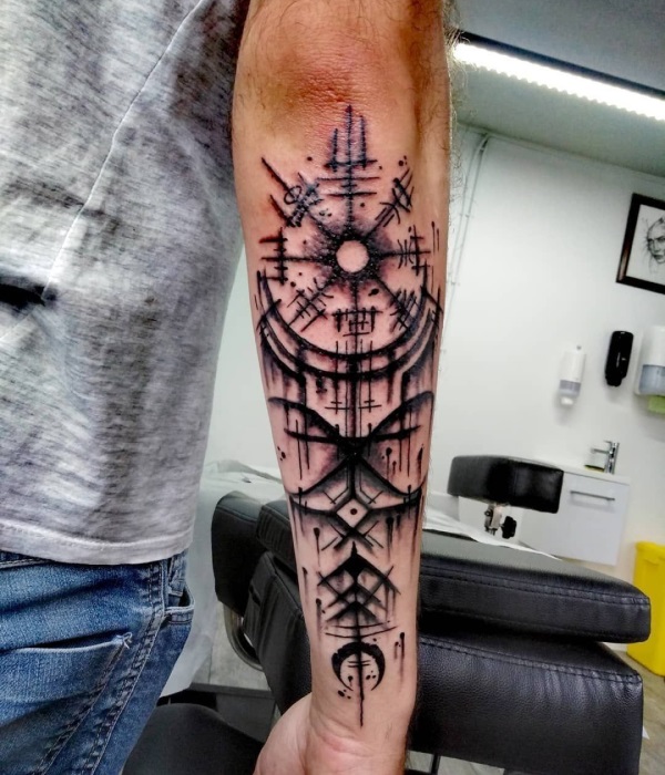 Vegvisir-Forearm-Tattoo