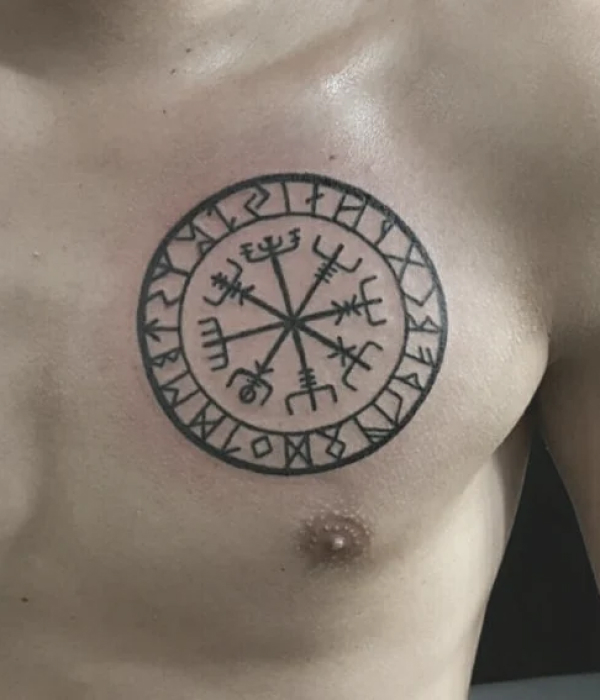 Viking-Compass-Vegvisir-Chest-Tattoo