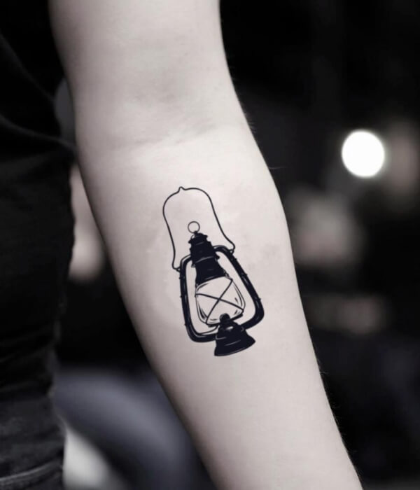 Lantern Tattoo Minimal Ideas 