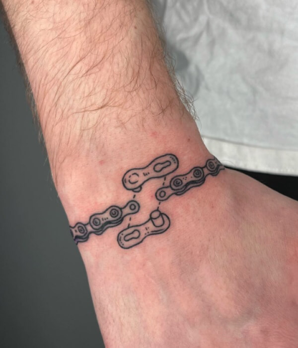 Motorcycle-Chain-Wrist-Tattoo