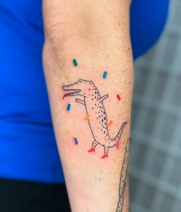 Minimalist-Alligator-Scale-Tattoo